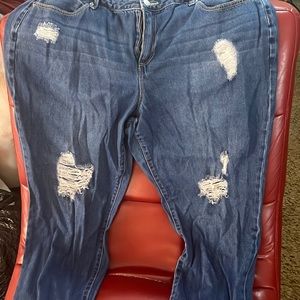 Ankle length straight leg denim jeans